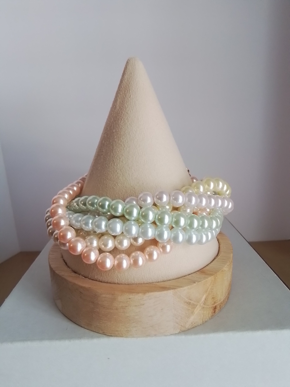 Joan Rivers Vintage Pastel Pearl Bracelet